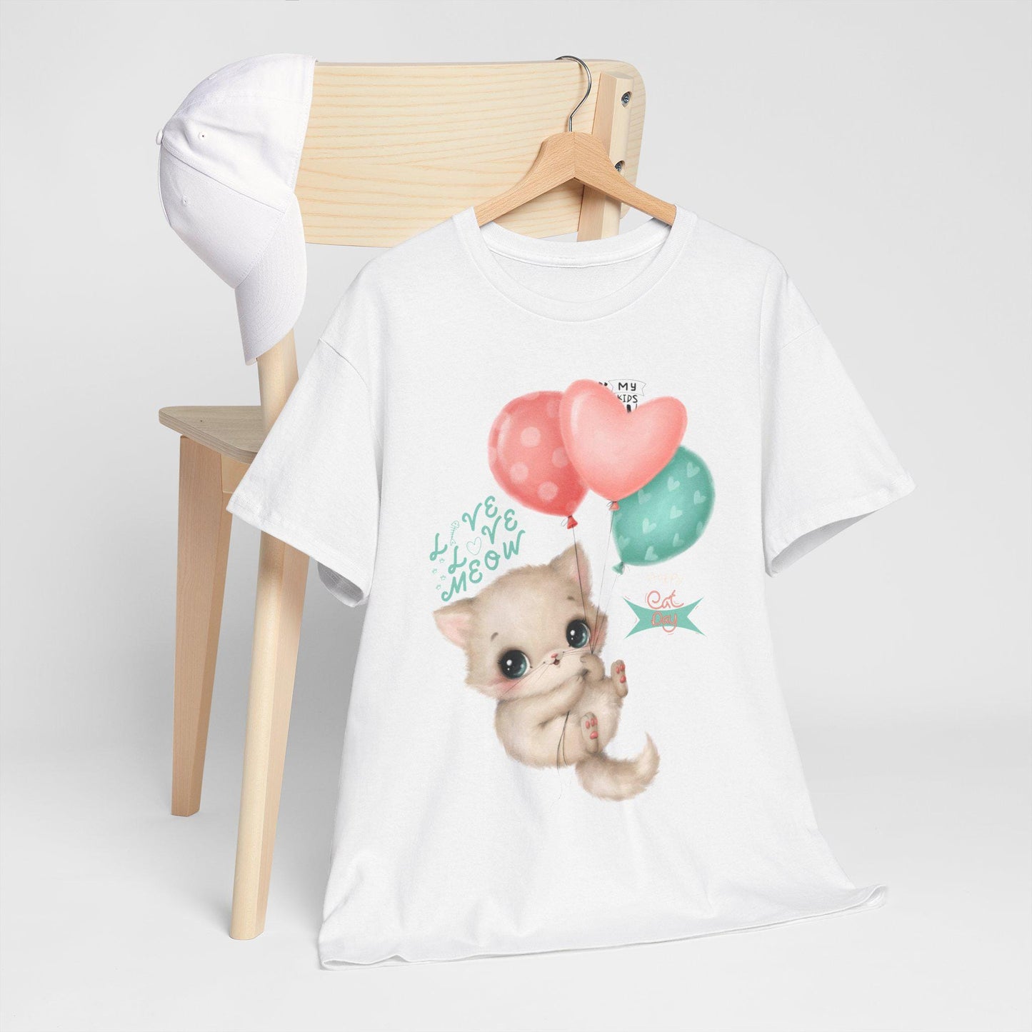 Adorable Cat Lover Tee Cute Kitten with Balloons Design T-shirt, Perfect for Cat Enthusiasts, Birthday, Gifts, Animal Lovers, Everyday Wear